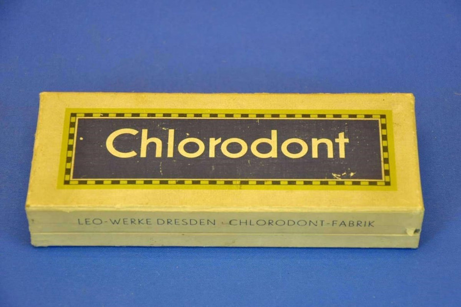 Изобретения немецких ученых 9_Зубная паста.jpg