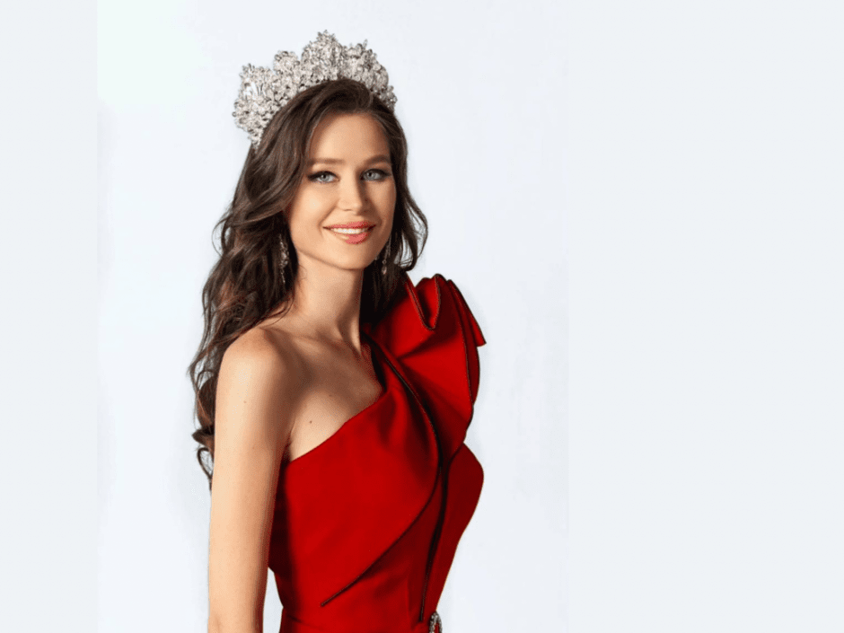 Полли Каннабис 5.png