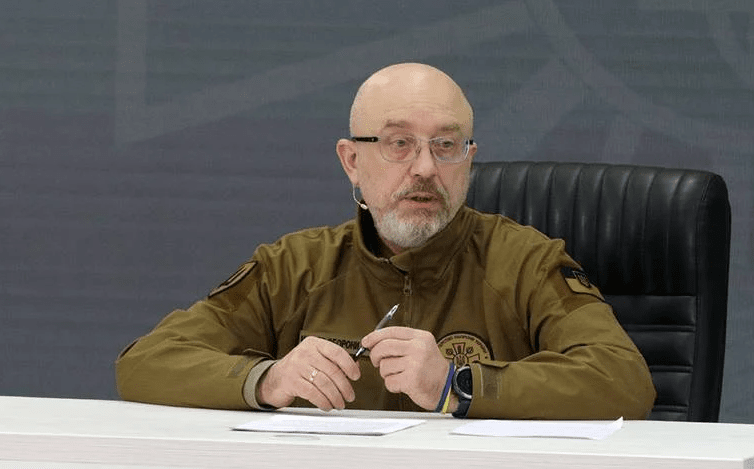 резников.png