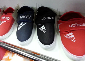 Nike, Adidas и New Balance: где чаще всего продают подделки и как отличить фейк от оригинала