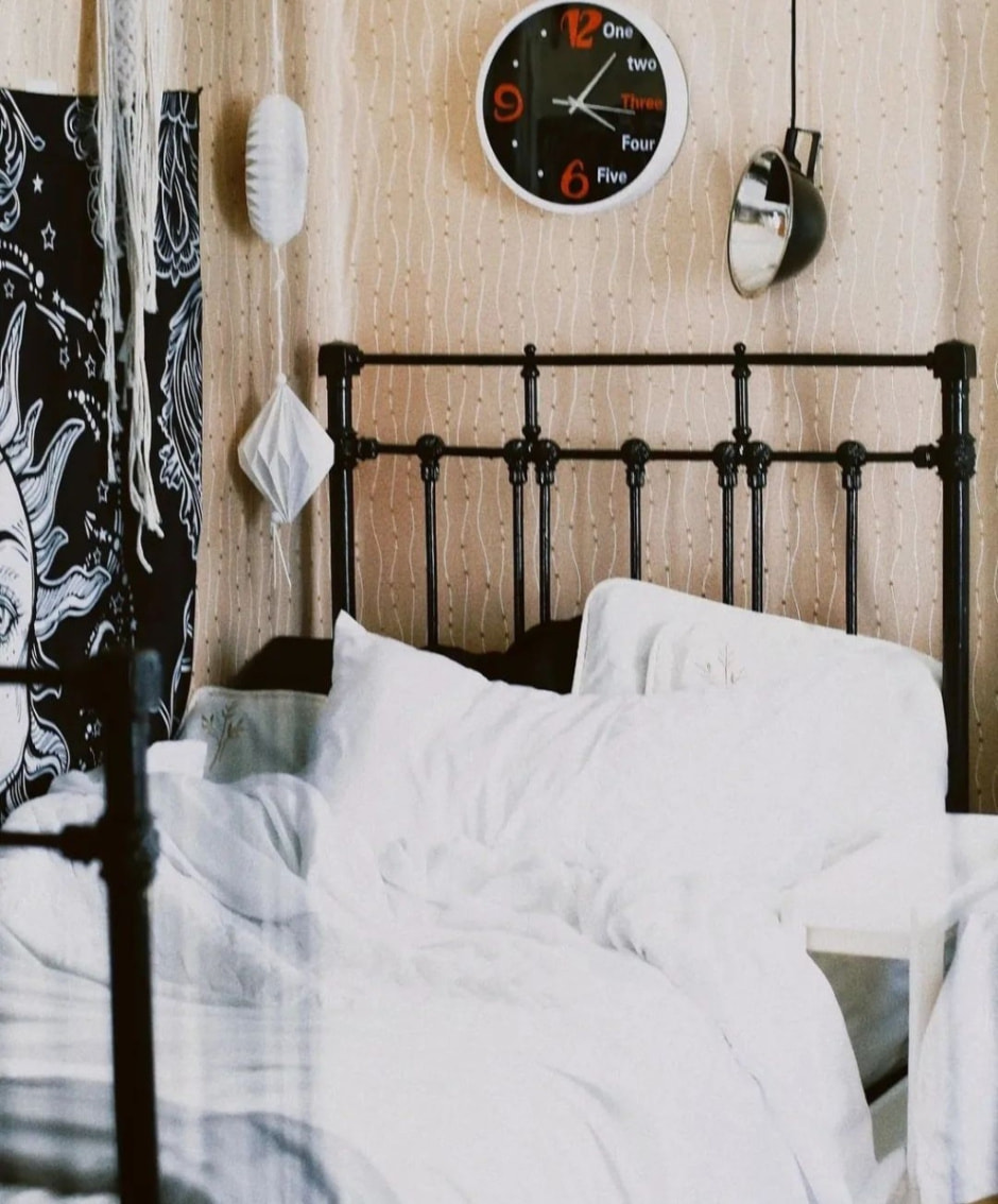 Veskalife 7.jpg Veskalife 7.jpg