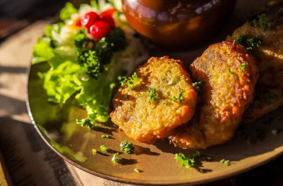 Белорусская национальная кухня в Суле 7.jpg