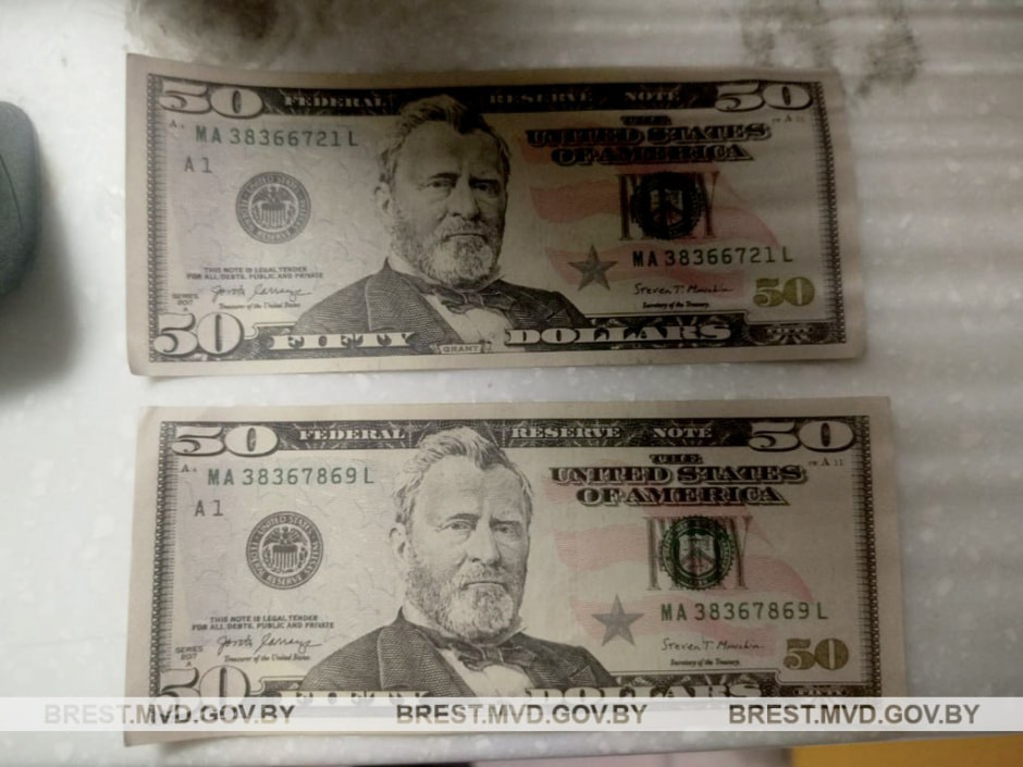 фальшивые доллары доллары.jpg