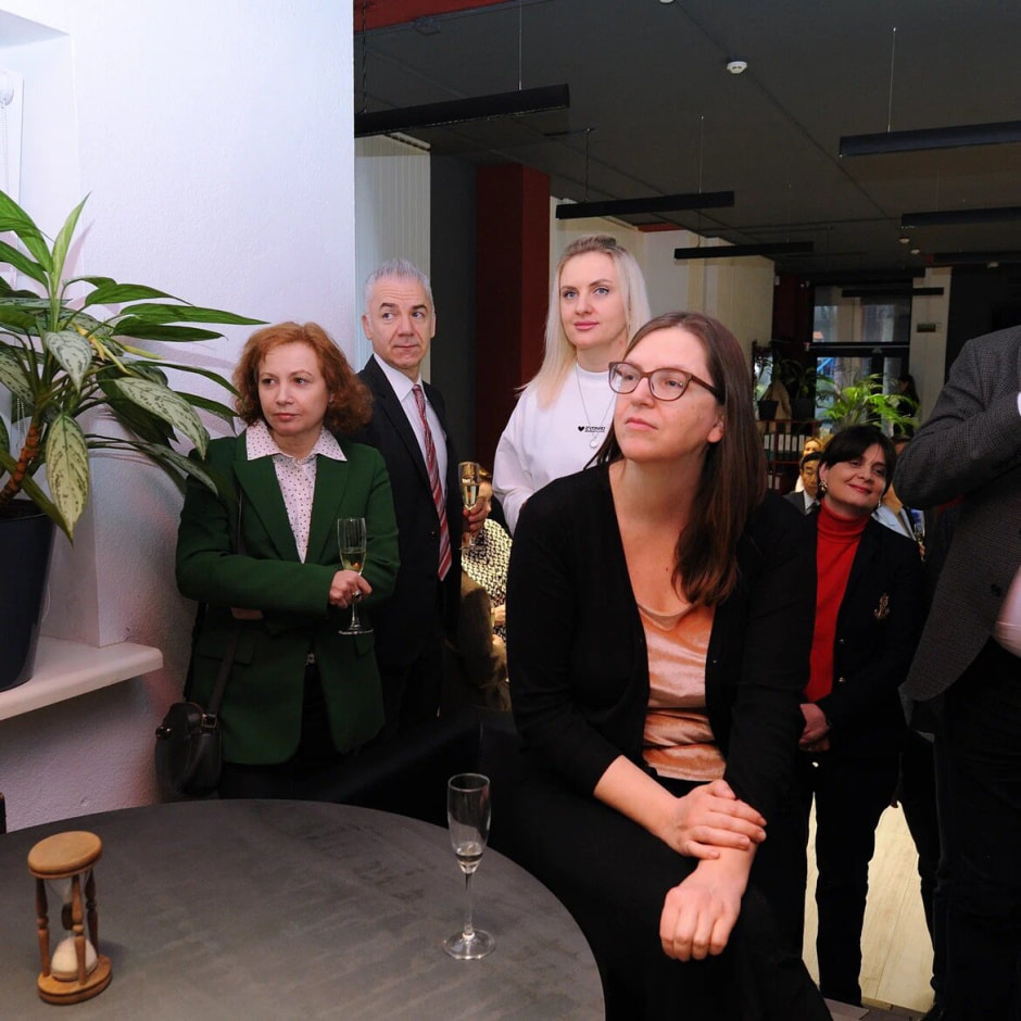 жесткая ирония Константина Селиханова1.jpg