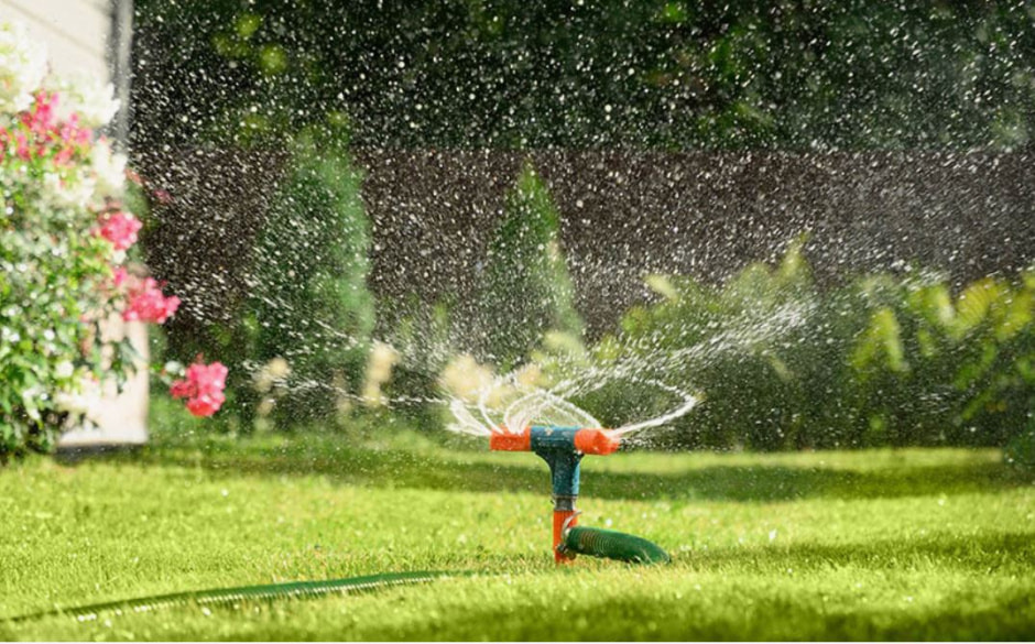 Полив газона