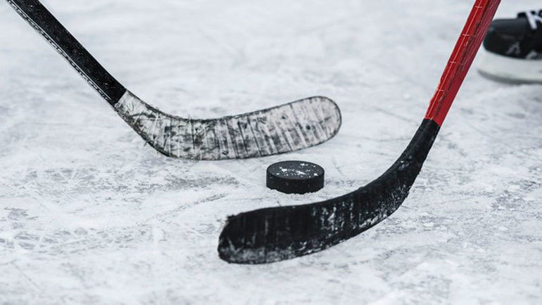 hockey21.jpg