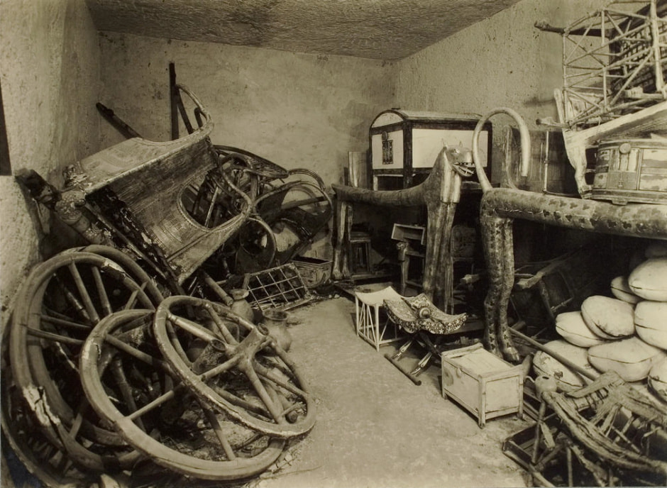 сокровища в гробнице Тутанхомона