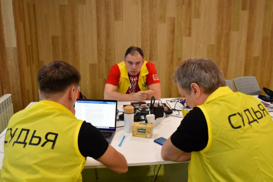 робототехніка2.jpg робототехніка2.jpg