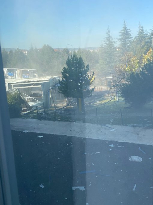 Теракт произошел возле здания авиакосмической компании в Анкаре, есть погибшие (2).jpg