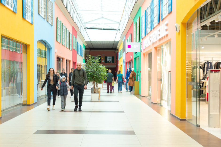 Узнали, что предлагает к своей годовщине ТЦ Сеница (9).JPG