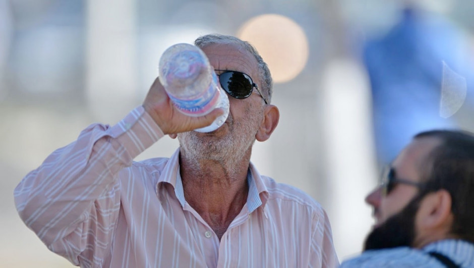 Вода 1.jpg Вода 1.jpg