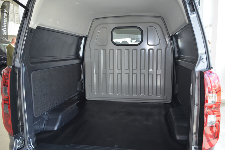 грузовое отделение грузопассажирского Shineray M7