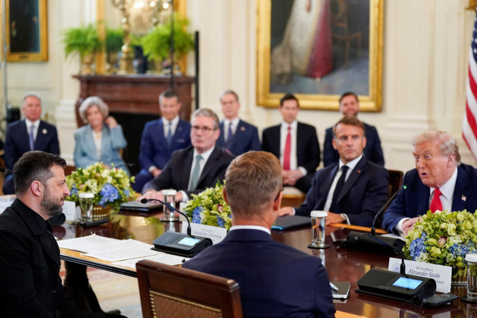 Трамп и лидеры ЕС в Вашингтоне Трамп и лидеры ЕС в Вашингтоне