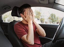 Минздрав Беларуси предупредил водителей о “сильном яде”, который может привести к поражению глаз