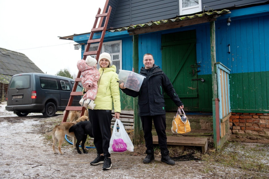 Семья Тузенковых в лесной глуши 1.jpg