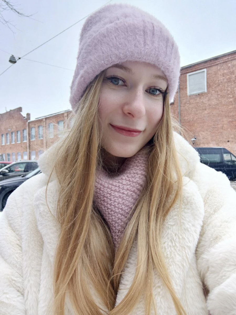 селфи на Tecno Camon 20 Premier 5G.jpg