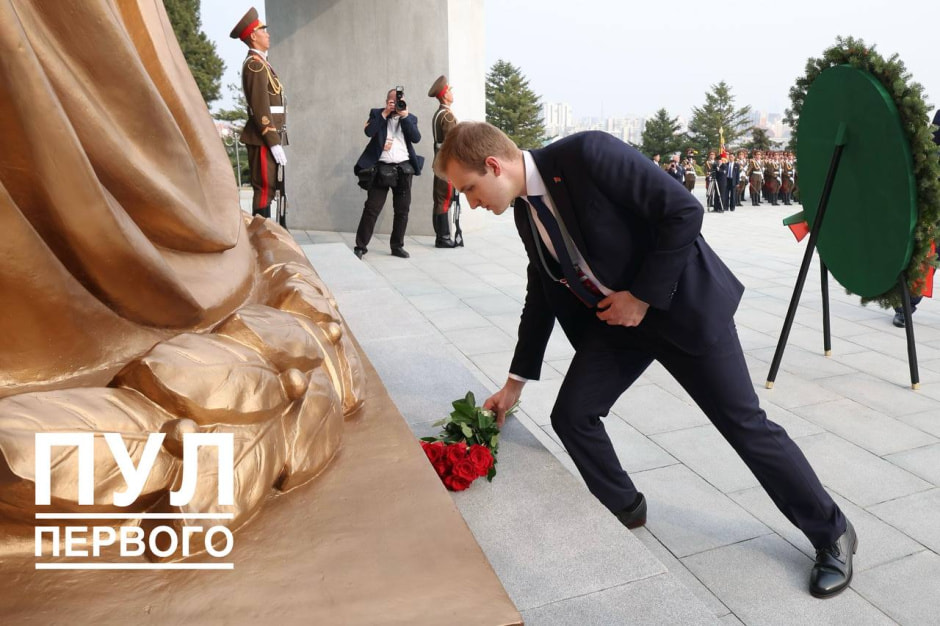 КНДР, Лукашенко6.jpg КНДР, Лукашенко6.jpg