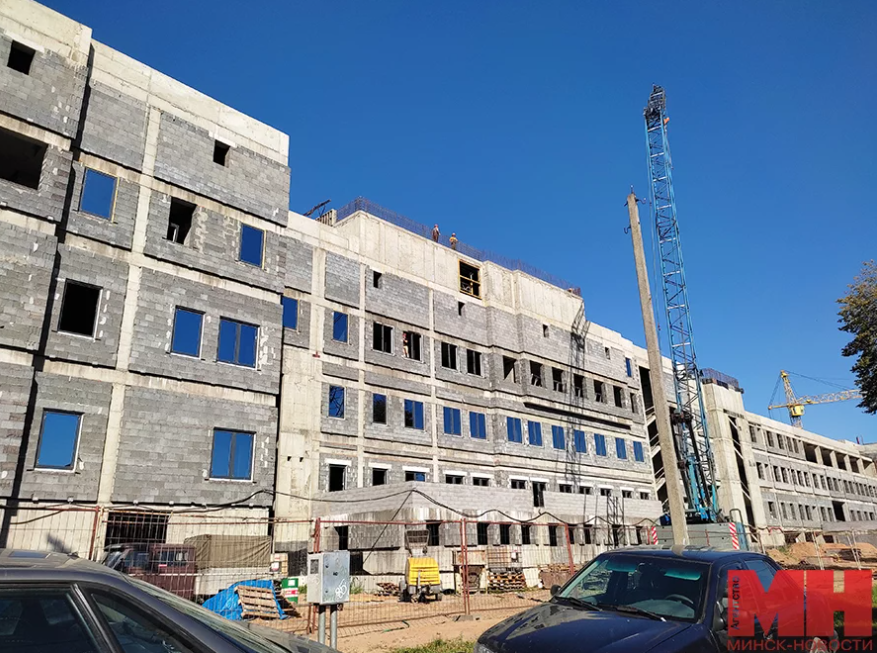 Ведется строительство медцентра на ул. Маяковского. Когда его откроют и что там будет (1).png