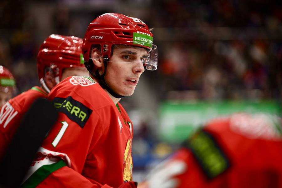 hockey6.jpg hockey6.jpg