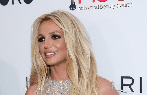 Бритни Спирс после задержания за пьяное вождение добровольно отправилась в рехаб