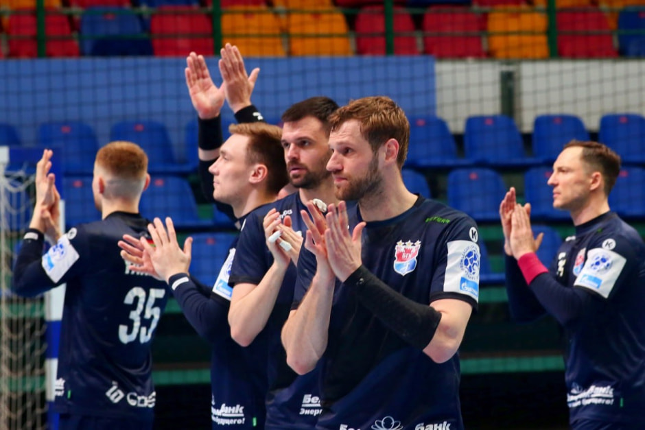 Минский СКА обидно упустил шанс впервые за почти два года обыграть “Мешков Брест”.jpg