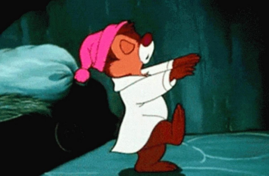 2-Бурундук-лунатик кадр из мультсериала Чип и Дейл спешат на помощь.jpg