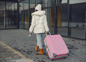 Коллега набрал для могилевчанки кредитов на 13 тысяч рублей – в итоге женщина бросила четырех детей и сбежала