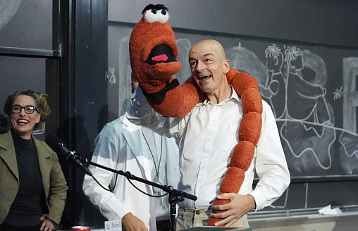 “Шнобелевская премия” переезжает из США из-за вопросов безопасности