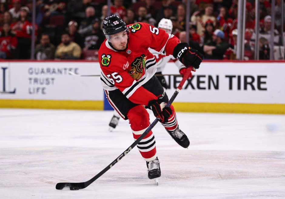 Артем Левшунов не сумел продолжить результативную серию в чемпионате НХЛ.jpg