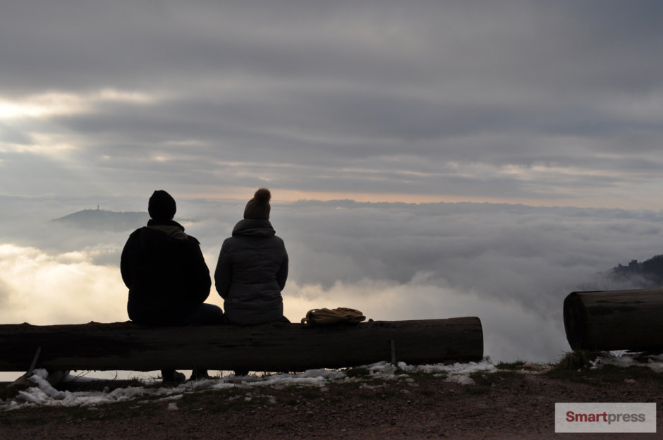 двое_горы_над_облаками.jpg