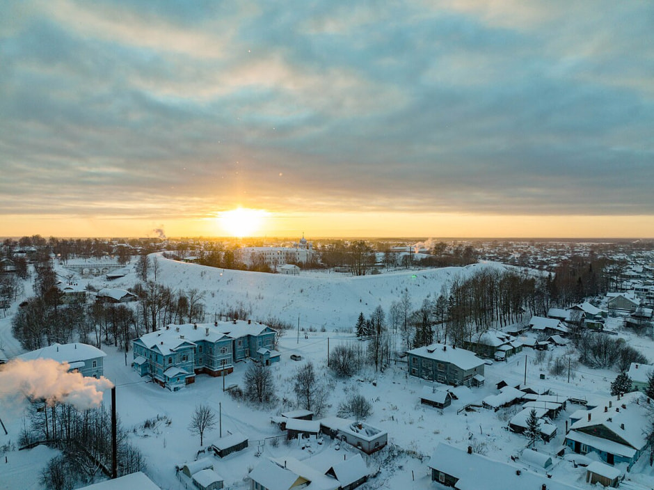 населенный пункт зимой