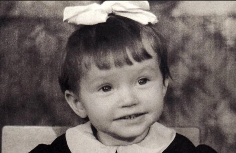 Алла Пугачева в детстве .jpg