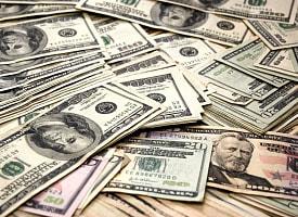 Валютный шторм. Доллар внезапно взлетел в Беларуси – итоги торгов 26 марта