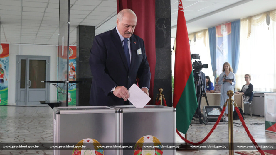 голосование лукашенко.jpg