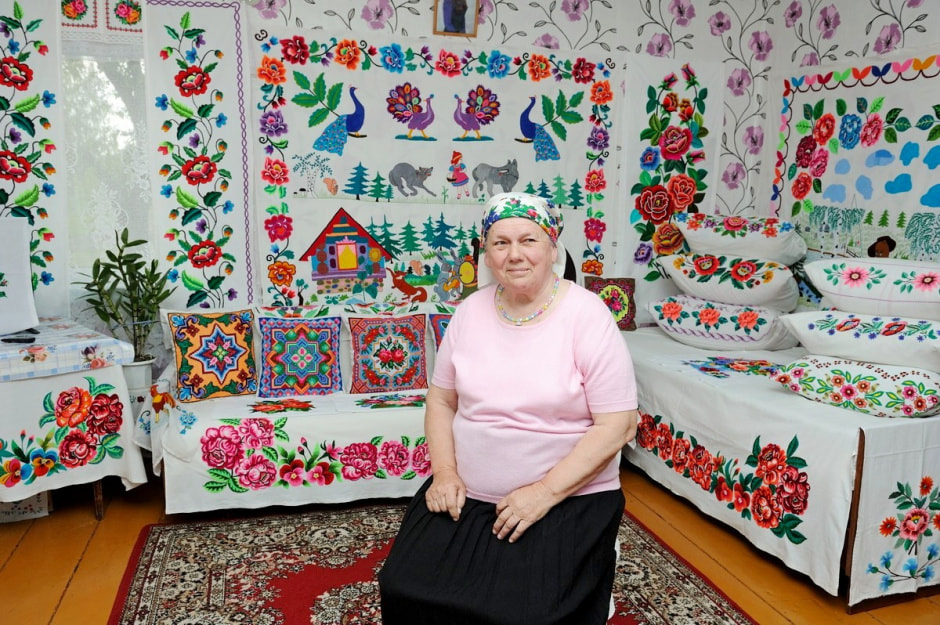 Дом-вышиванка Марии Сочилович из Грабово 22.jpg