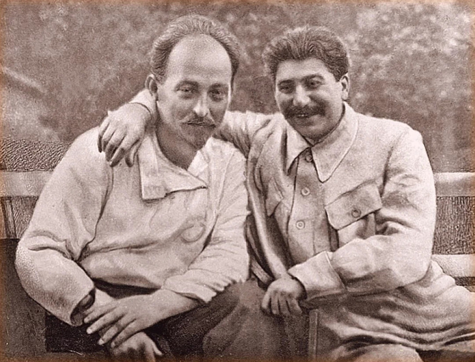 сталин_и_дзержинский.jpg