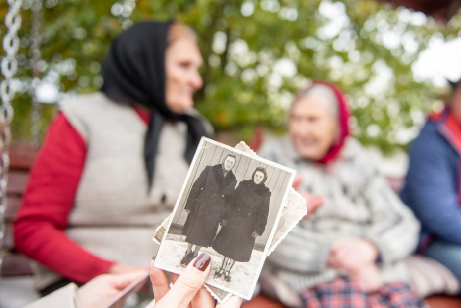 Бабушки Броня и Тэня из деревни Вигушки 17.jpg