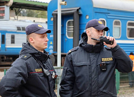 На вокзалах в Беларуси станет больше милиции по 20 марта. БЖД рассказала, какие рейды пройдут и в поездах