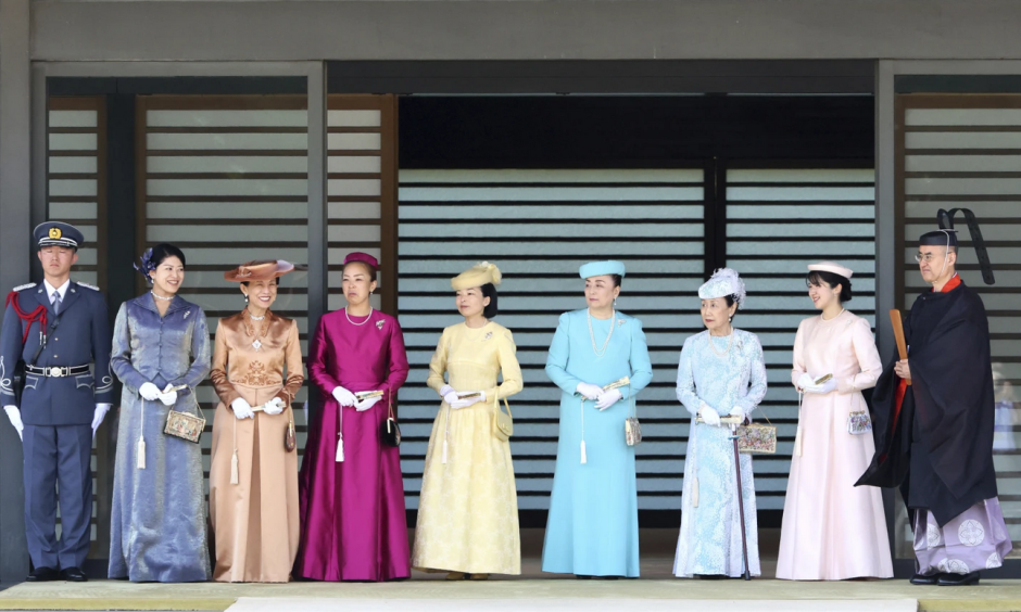 Женщины японской королевской семьи.png