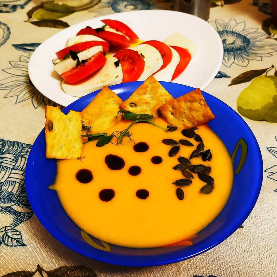 Мужчины готовят Зенькович и Петров 12.jpg