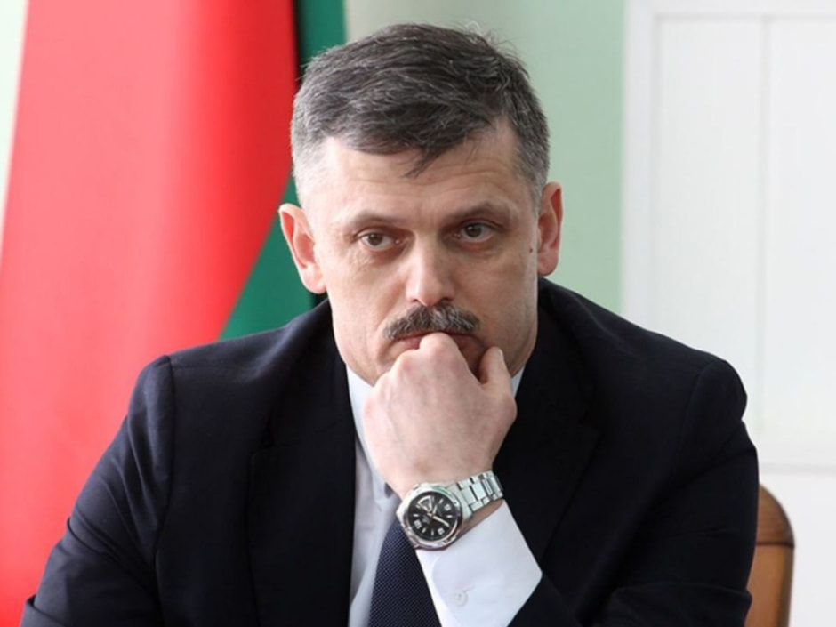 Министр спорта.jpg