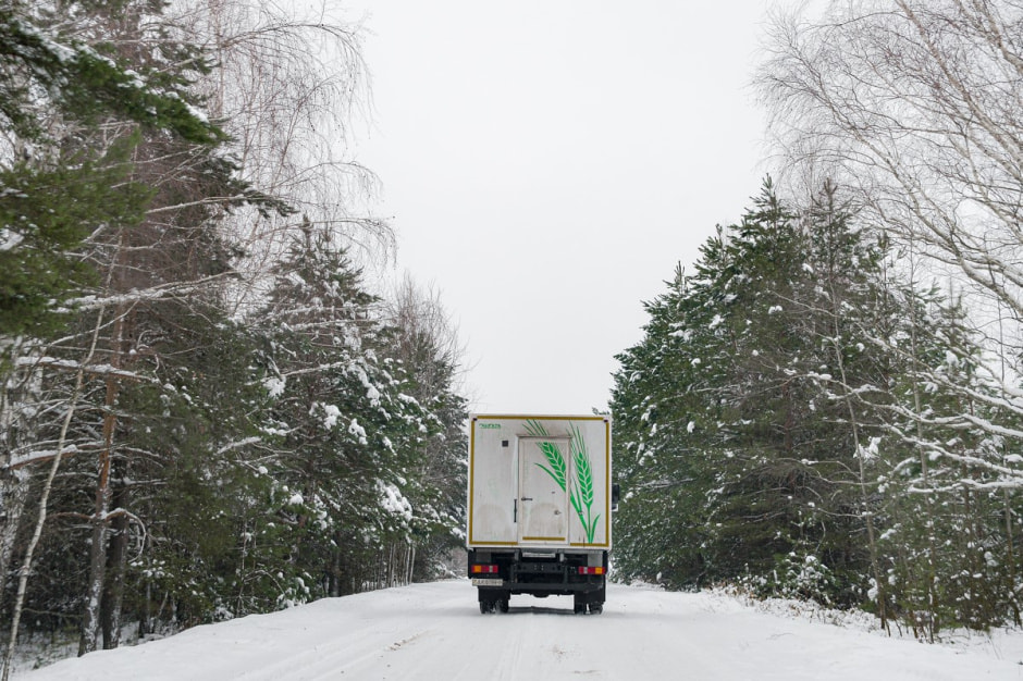 Автолавка в Глусском районе 4.jpg Автолавка в Глусском районе 4.jpg