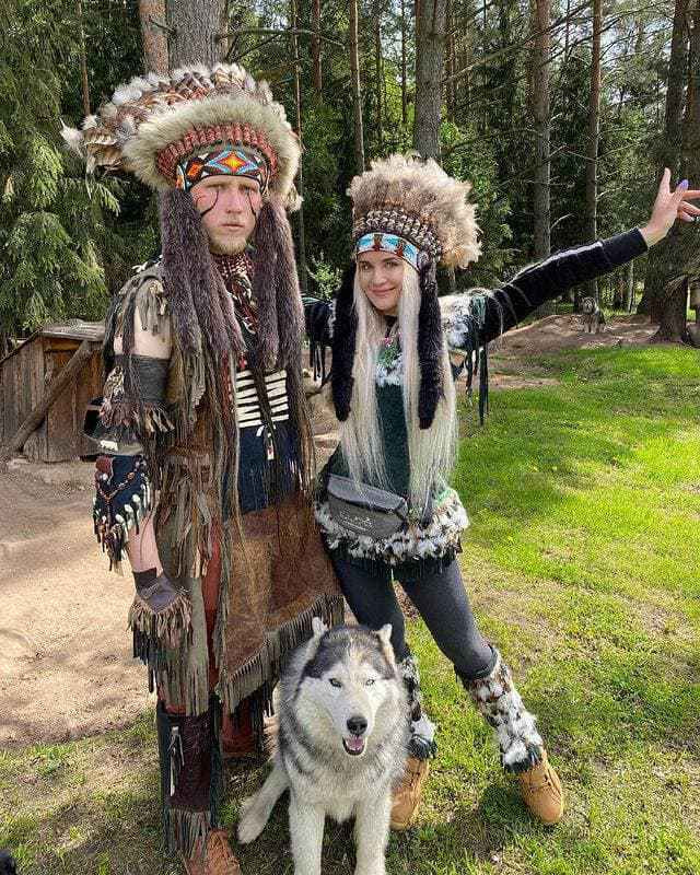 Индейцы и хаски.jpg Индейцы и хаски.jpg