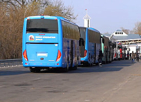 Брал до $150: в Бресте судили водителя автобуса за платные “подсадки” пассажиров на границе