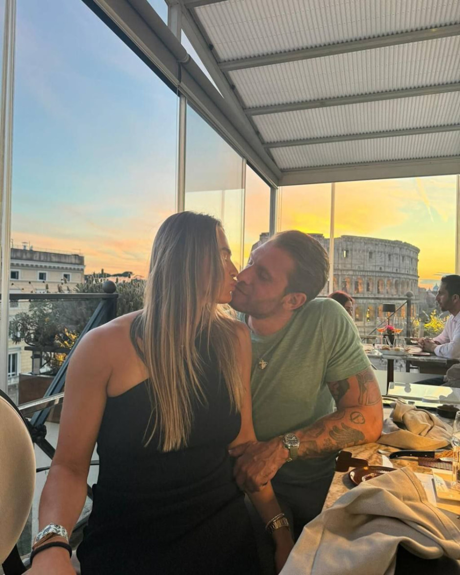 Личная жизнь и публичная активность ломают карьеру Соболенко Белоруска с треском проиграла четвертьфинал турнира в Торонто (3).jpg Личная жизнь и публичная активность ломают карьеру Соболенко Белоруска с треском проиграла четвертьфинал турнира в Торонто (3).jpg