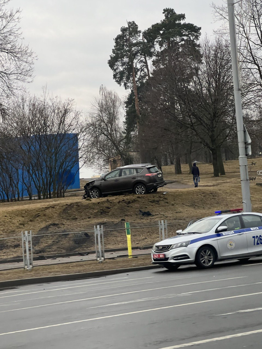 дтп минск тайота.jpg
