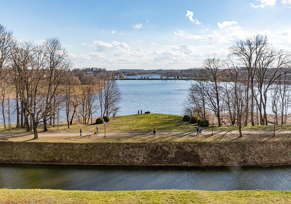 Несвижский замок и окрестности 14.jpg