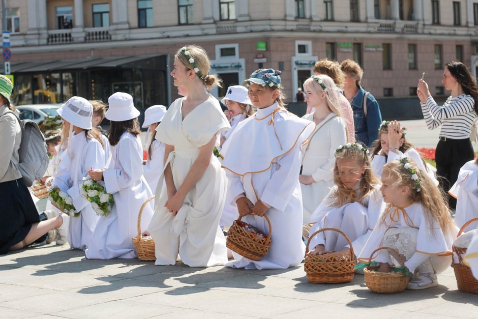 Працэсія божага цела 2.jpg