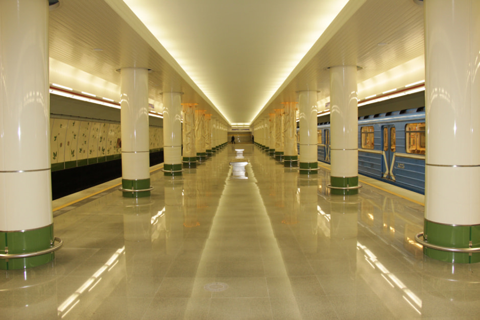 Метро малиновка.jpg