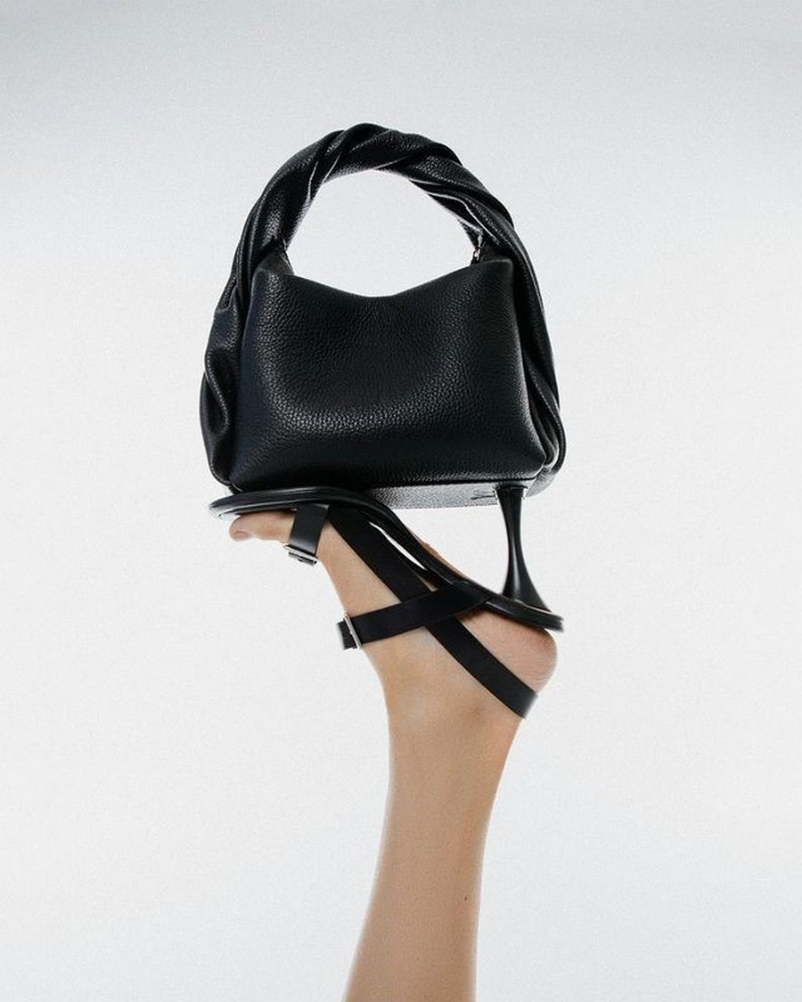 Интервью с Павлом Панаскиным 5_сумка Spiral.jpg